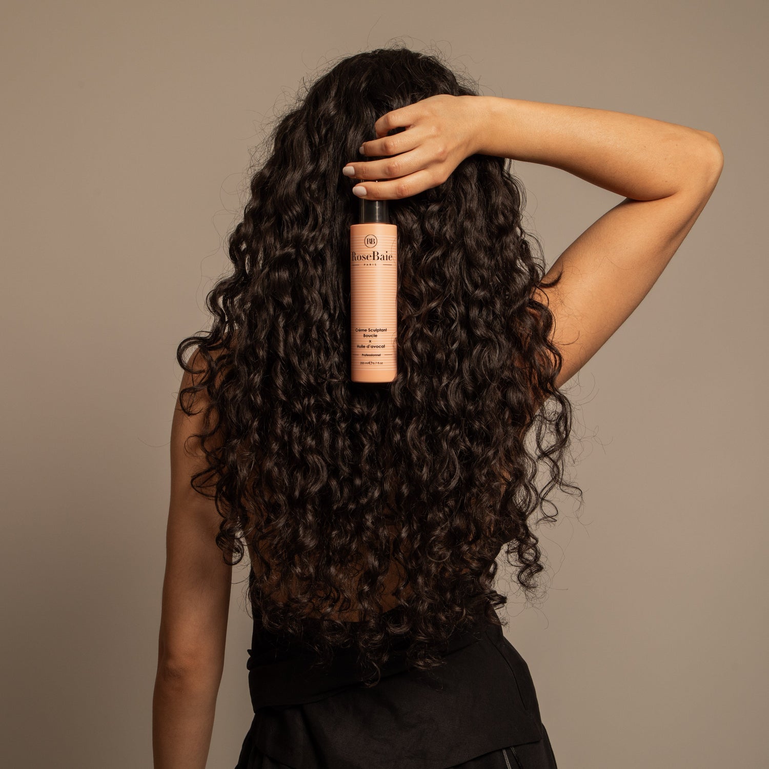 Curly Hair in Summer: The Perfect Routine