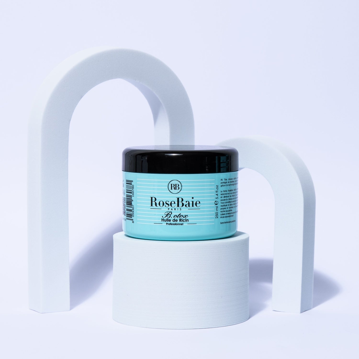 Hyaluronic Acid in B.otox Hair Treatment: The Hydration Edge